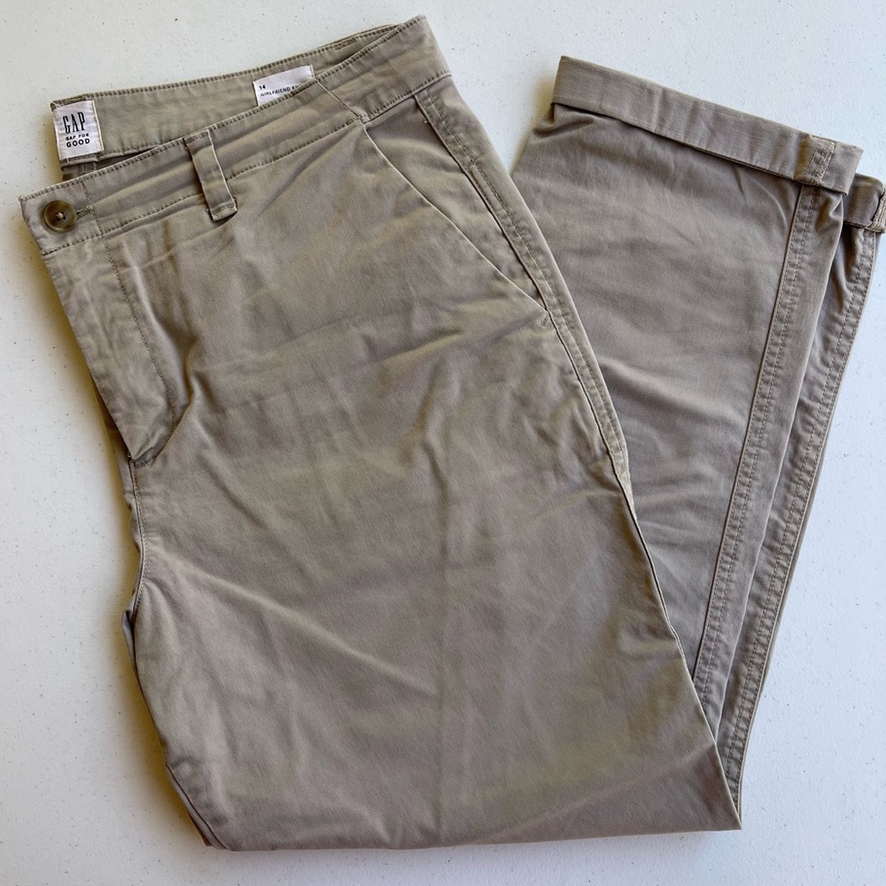 GAP: Girlfriend Khaki — Size 14